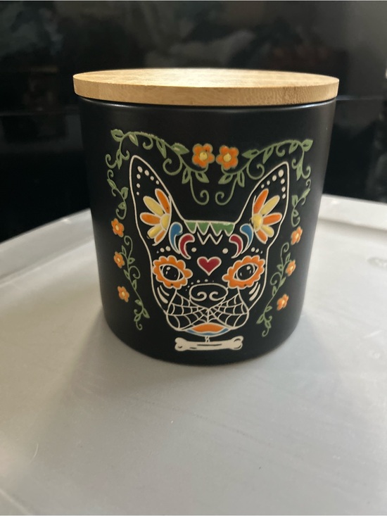 In homestylez Other - Black Ceramic Canister with Floral Dog Artwork and Wood Lid